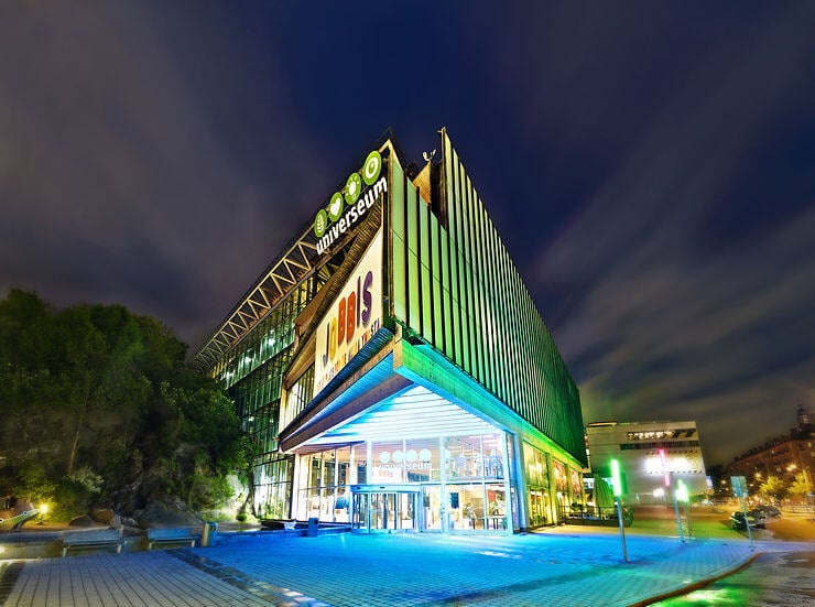 Accelerator Art Hall